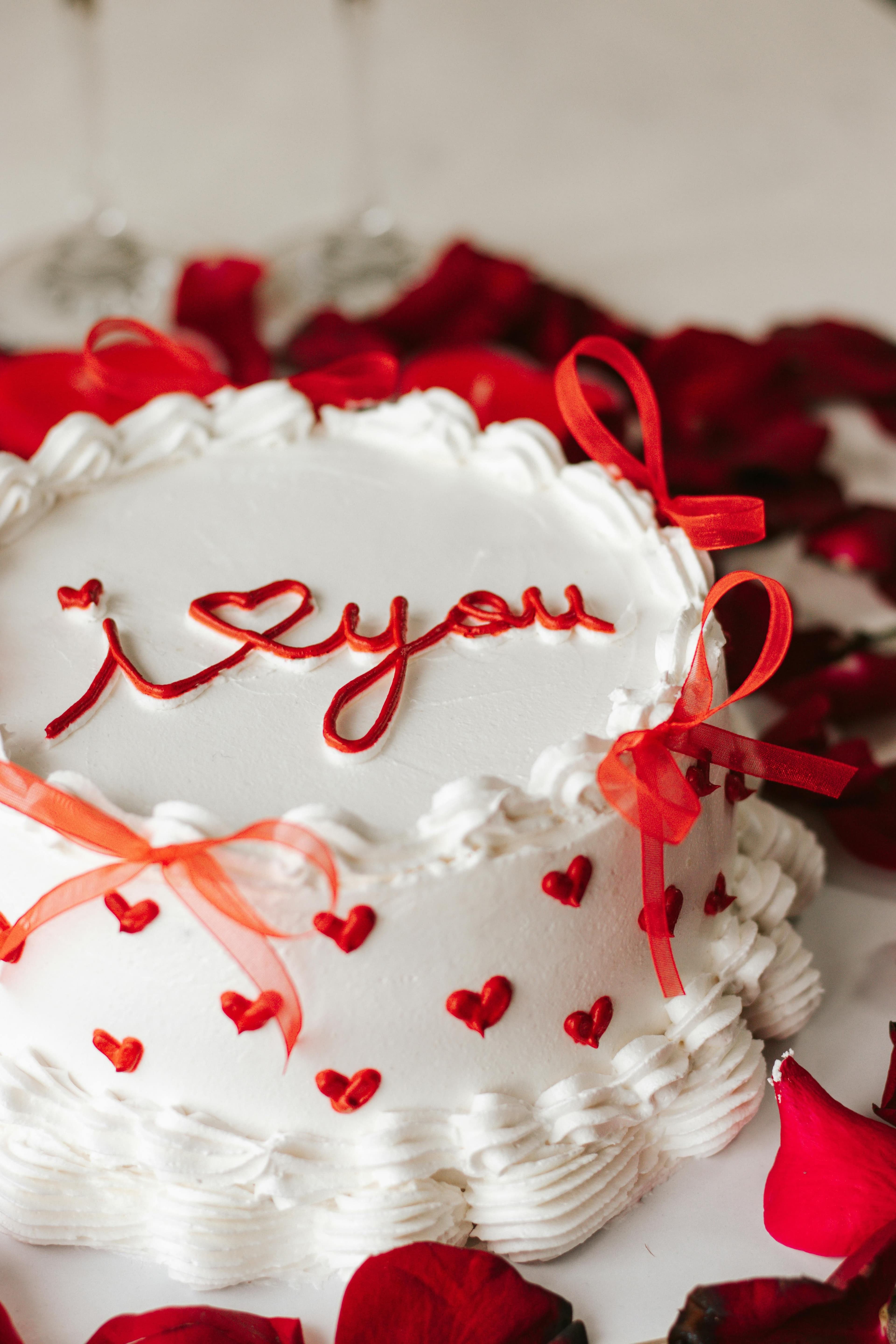 Amore Cake and Cookies